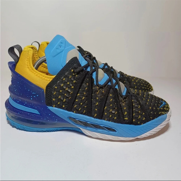 Nike LeBron XVIII Minneapolis Lakers GS Youth Sz 5.5 Shoes CW2760-006 (284 Box32 - Picture 1 of 9